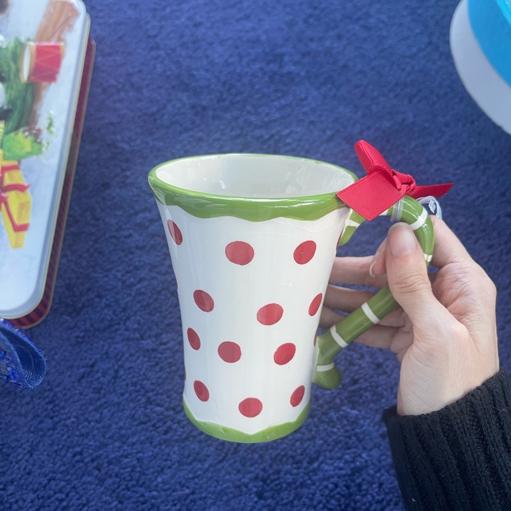 Christmas polka dots cup